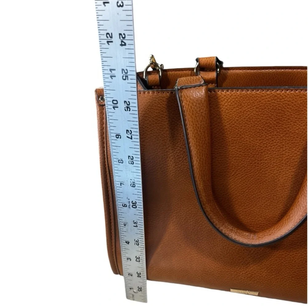 Aldo  Brown Faux Leather Crossbody Handbag
Zipper Close Purse Removable
Strap. - Picture 12 of 15